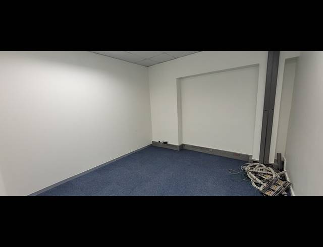 585M² OFFICE TO LET IN NELSPRUIT CENTRAL